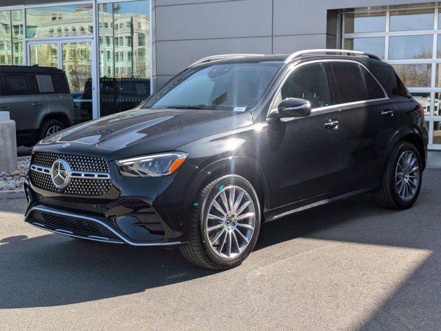 new 2025 Mercedes-Benz GLE 450 car, priced at $84,585