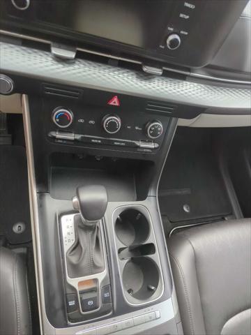 used 2024 Kia Carnival car, priced at $29,950