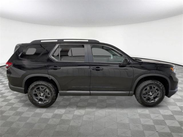 new 2025 Honda Pilot car, priced at $47,933