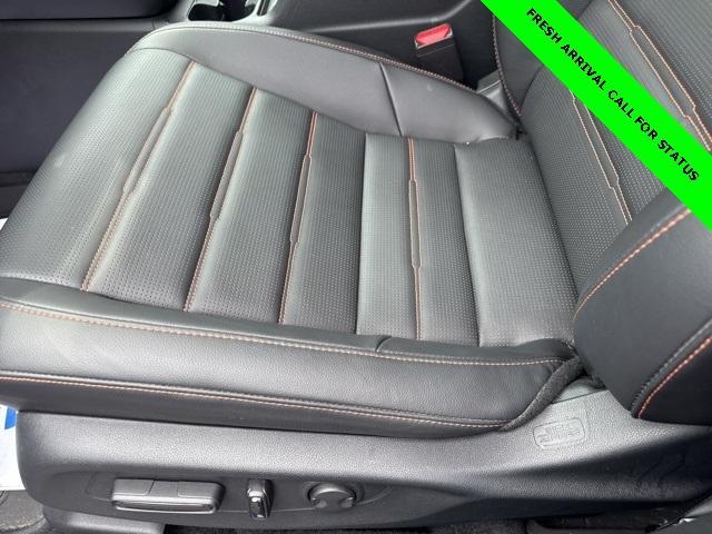used 2025 Honda CR-V Hybrid car, priced at $36,999