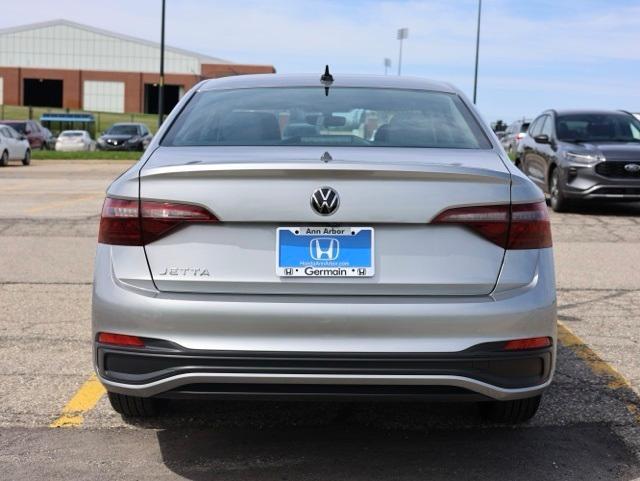used 2023 Volkswagen Jetta car, priced at $20,547