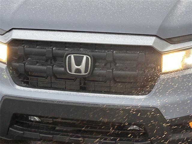 new 2025 Honda Ridgeline car, priced at $43,701