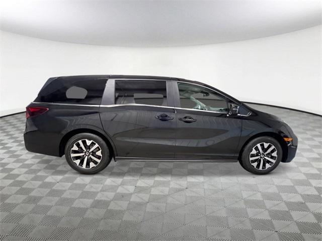 new 2026 Honda Odyssey car, priced at $44,290
