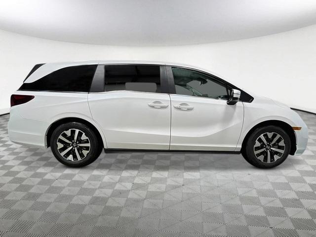 new 2025 Honda Odyssey car, priced at $42,895