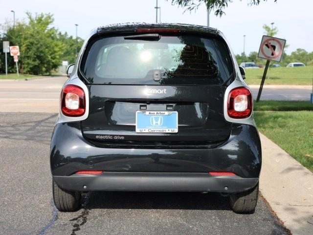 used 2018 smart ForTwo Electric Drive car, priced at $9,999
