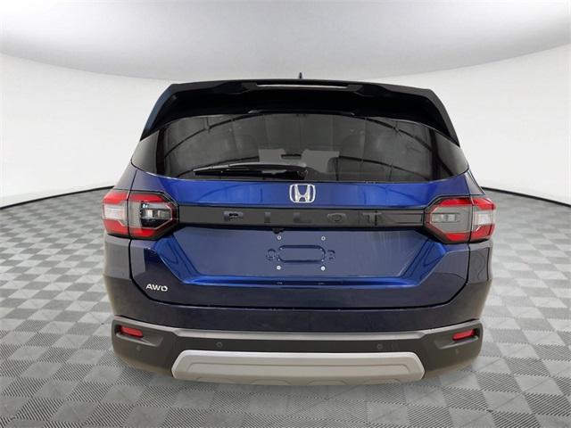 new 2025 Honda Pilot car, priced at $46,671