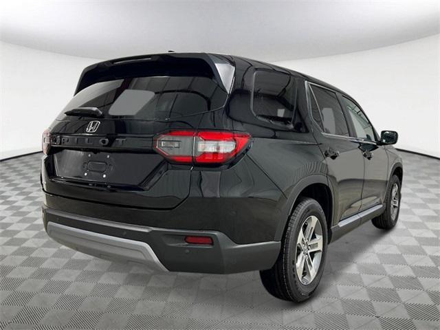 new 2025 Honda Pilot car, priced at $46,059