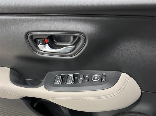 new 2025 Honda HR-V car, priced at $32,817