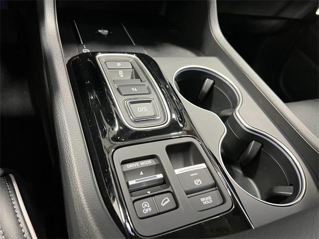 new 2025 Honda Pilot car, priced at $54,535