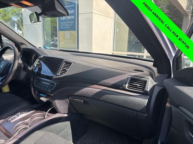 used 2022 Honda Pilot car, priced at $29,900