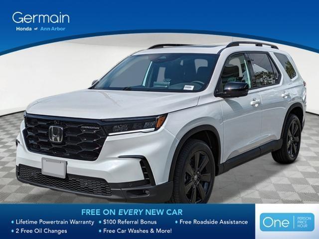 new 2025 Honda Pilot car, priced at $55,625