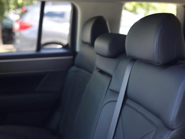 used 2024 Hyundai SANTA FE HEV car, priced at $31,446