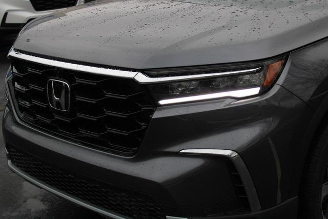 new 2025 Honda Pilot car, priced at $53,277