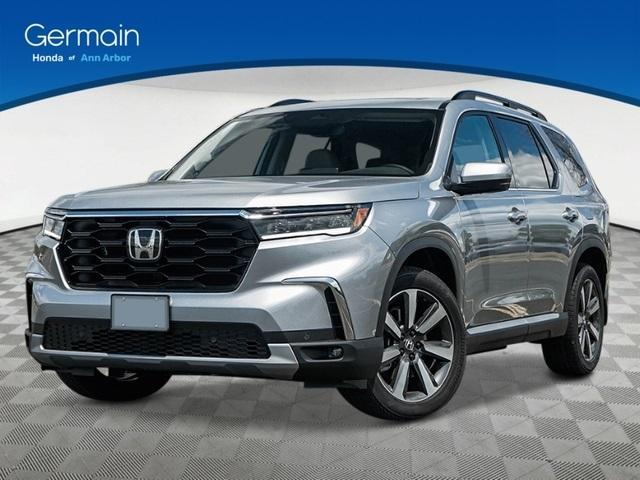 new 2025 Honda Pilot car, priced at $48,970