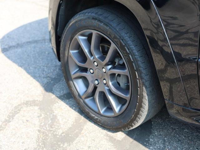 used 2020 Jeep Grand Cherokee car, priced at $22,918