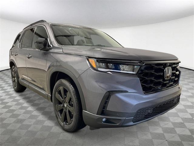 new 2025 Honda Pilot car, priced at $52,754