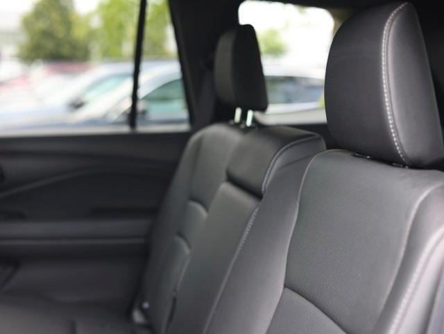 used 2022 Honda Passport car, priced at $31,718