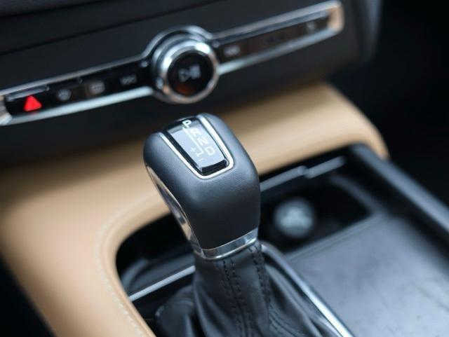used 2021 Volvo XC90 car, priced at $31,795