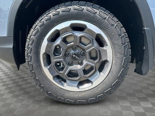 new 2025 Honda Ridgeline car, priced at $42,546