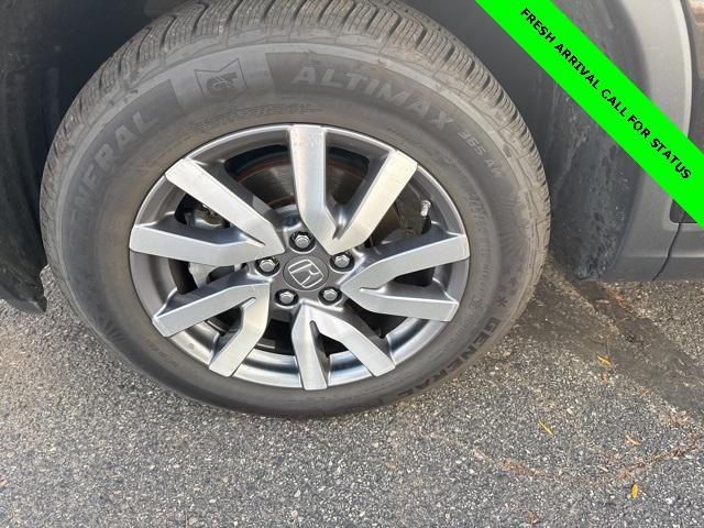 used 2022 Honda Pilot car, priced at $28,045