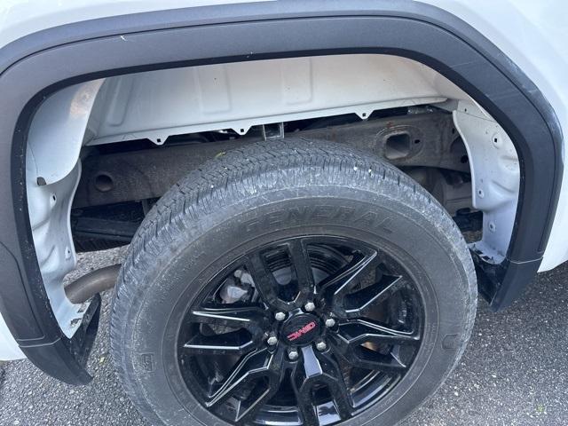 used 2023 GMC Sierra 1500 car, priced at $40,999