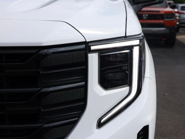 used 2023 GMC Sierra 1500 car, priced at $39,999