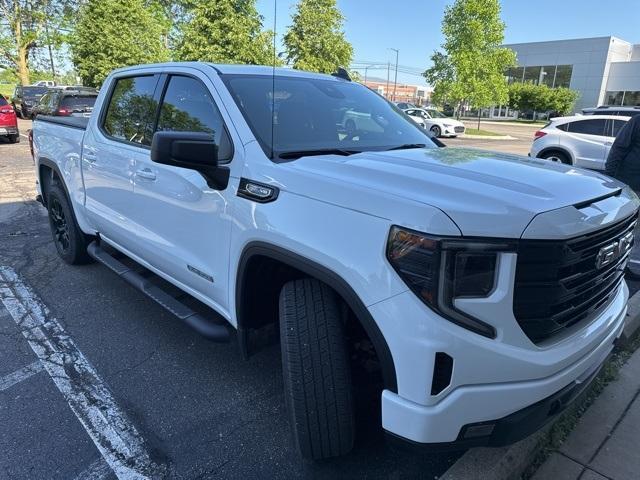 used 2023 GMC Sierra 1500 car, priced at $40,999