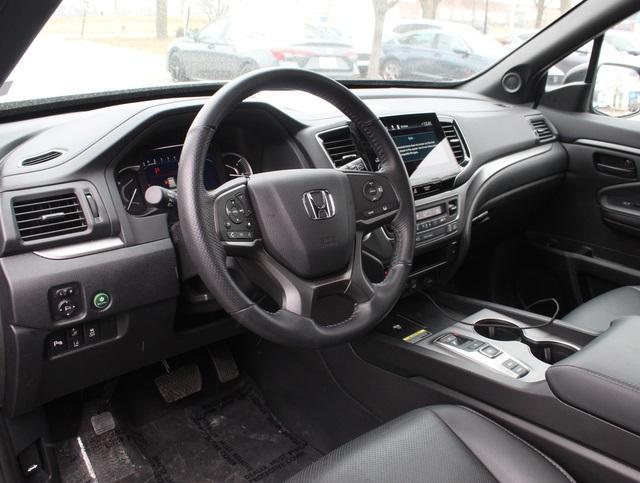 used 2024 Honda Passport car, priced at $37,513