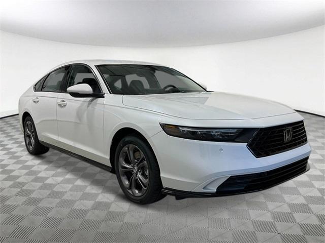 new 2025 Honda Accord Hybrid car, priced at $35,193