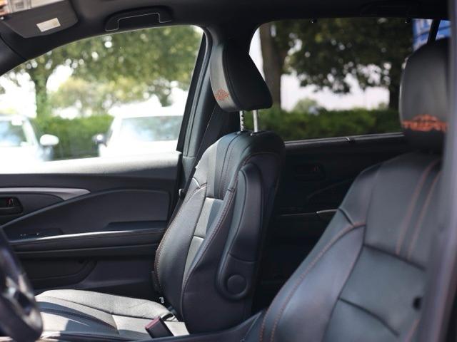 used 2022 Honda Pilot car, priced at $35,938