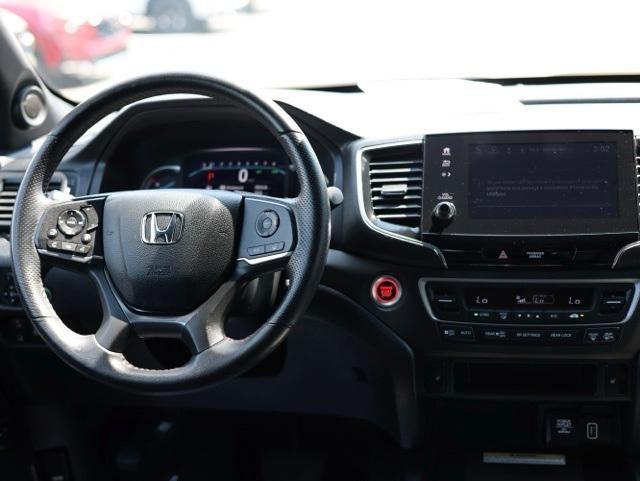 used 2022 Honda Pilot car, priced at $35,938