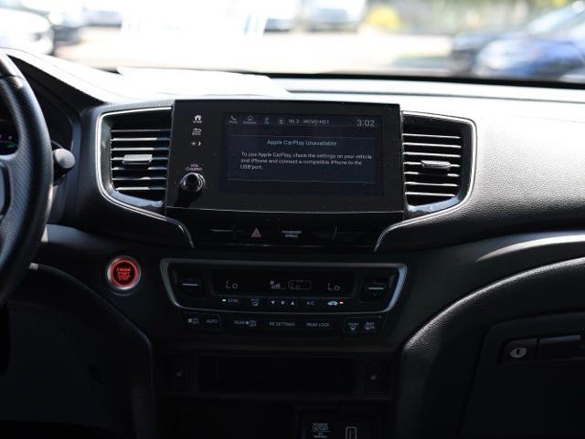 used 2022 Honda Pilot car, priced at $35,938