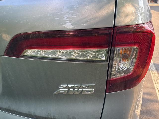 used 2022 Honda Pilot car, priced at $30,998
