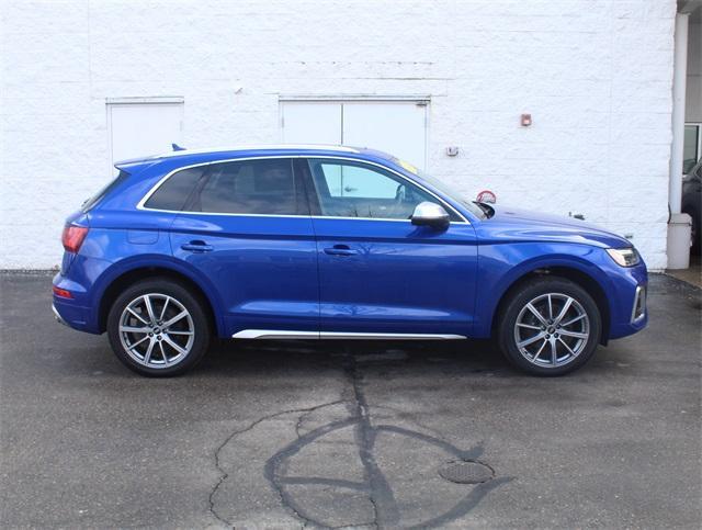 used 2022 Audi SQ5 car, priced at $39,250