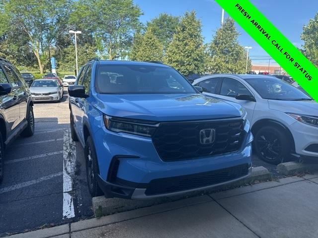 used 2024 Honda Pilot car, priced at $42,845