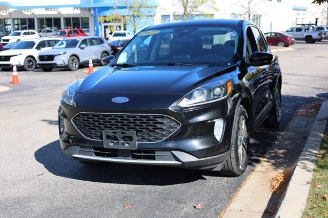 used 2022 Ford Escape car, priced at $17,999