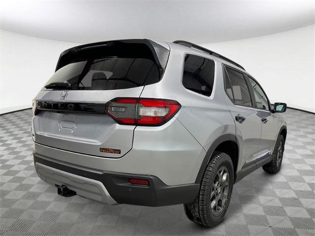 new 2025 Honda Pilot car, priced at $50,437
