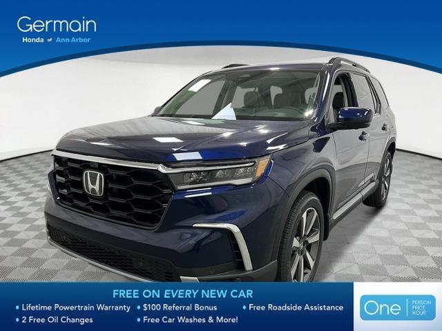 new 2025 Honda Pilot car, priced at $49,018