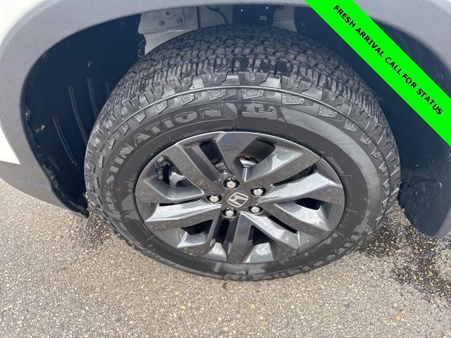 used 2024 Honda Ridgeline car, priced at $36,299