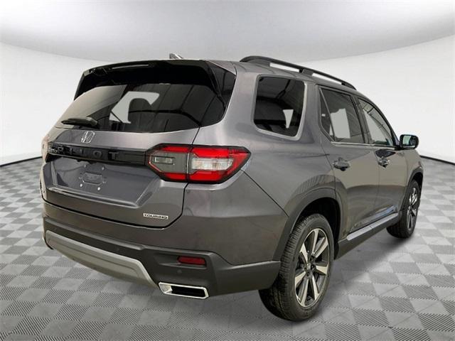 new 2025 Honda Pilot car, priced at $48,377