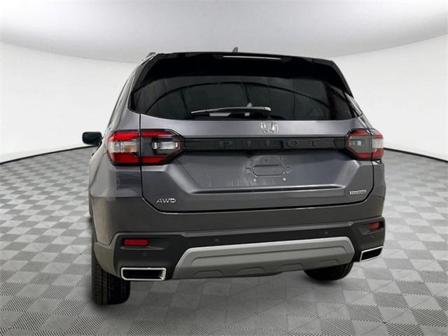 new 2025 Honda Pilot car, priced at $50,635