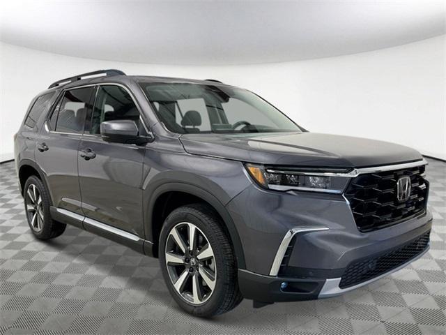 new 2025 Honda Pilot car, priced at $50,635