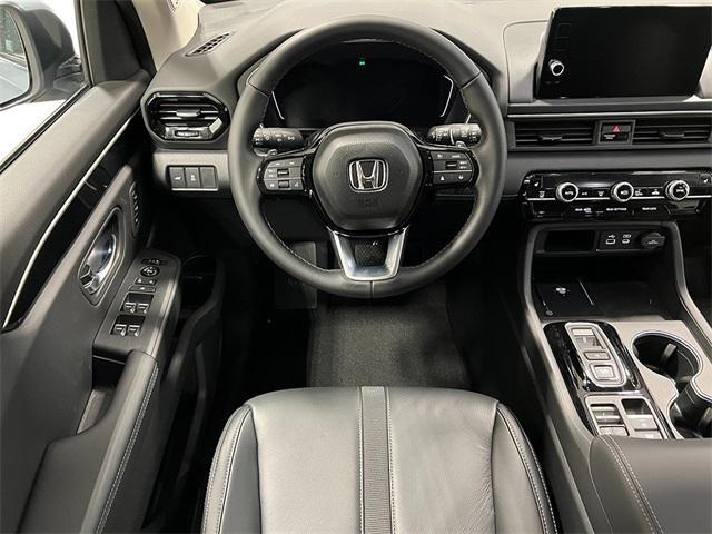 new 2025 Honda Pilot car, priced at $50,635