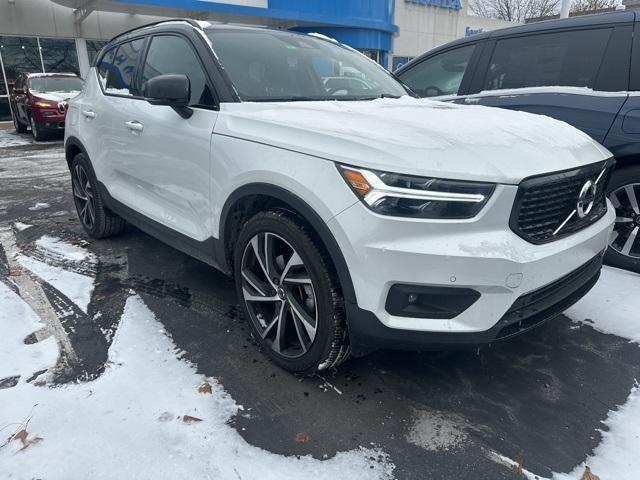 used 2021 Volvo XC40 car, priced at $29,999