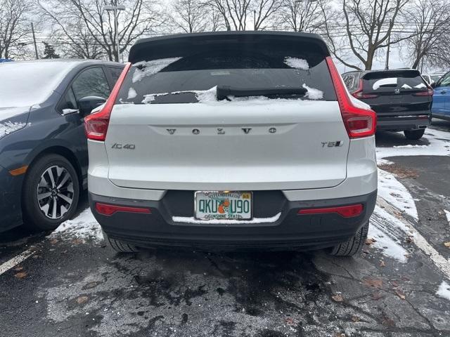 used 2021 Volvo XC40 car, priced at $29,999