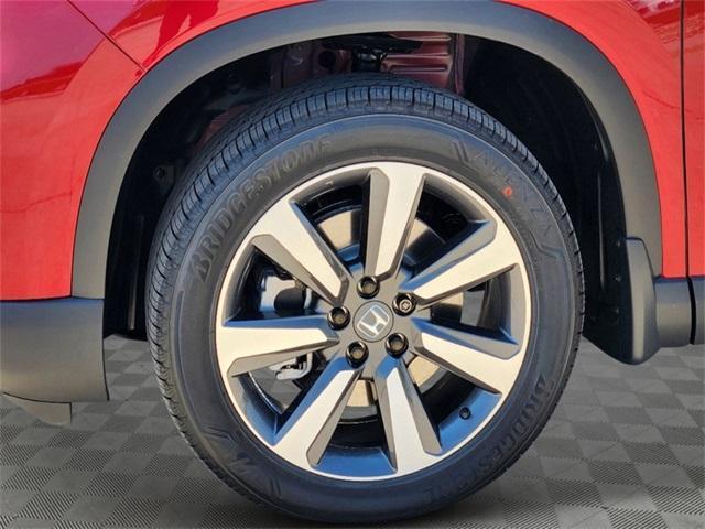 new 2025 Honda Pilot car, priced at $48,379
