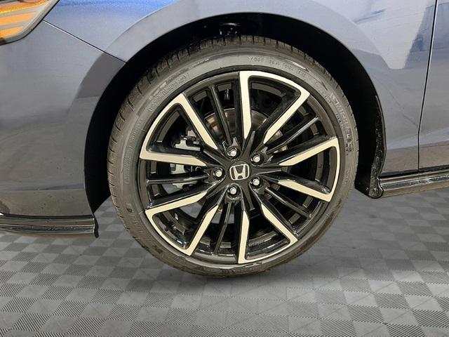 new 2025 Honda Accord Hybrid car, priced at $38,468