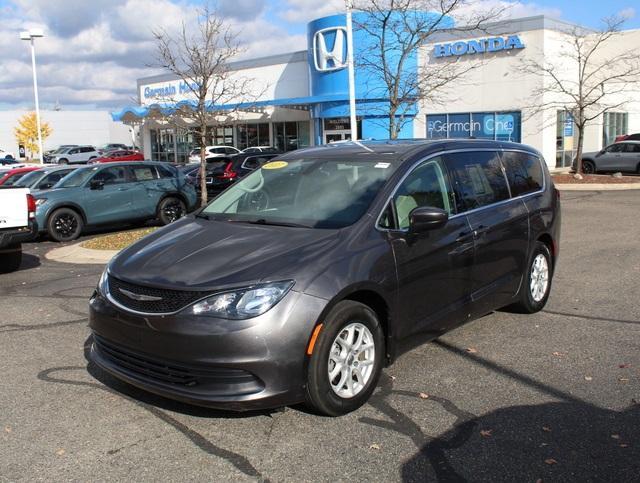 used 2017 Chrysler Pacifica car, priced at $16,812