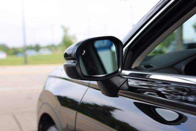 used 2023 Honda CR-V car, priced at $33,650