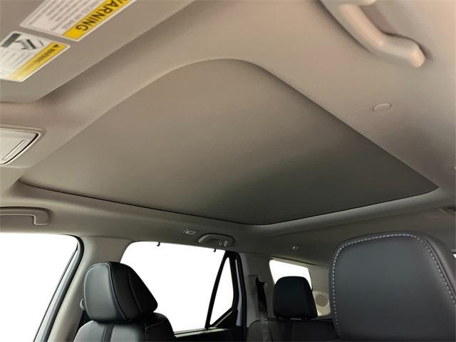 new 2025 Honda Pilot car, priced at $52,924